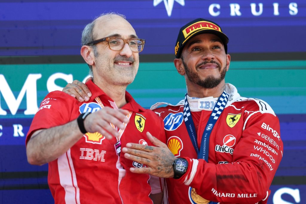 Qui est Carlo Santi, l’ingénieur qui accompagne Hamilton chez Ferrari ?